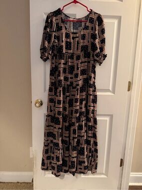 NATURAL LIFE Navy and Cream Patterned Tiered Maxi Dress XS